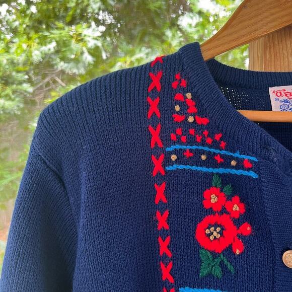 Tally Ho Creations Women's Vintage Navy And Red Embroidered Sweater Size L - Picture 3 of 8